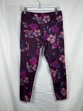 2/$15 Pro Player Activewear Floral Cropped Yoga Pants Medium Purple Wicking